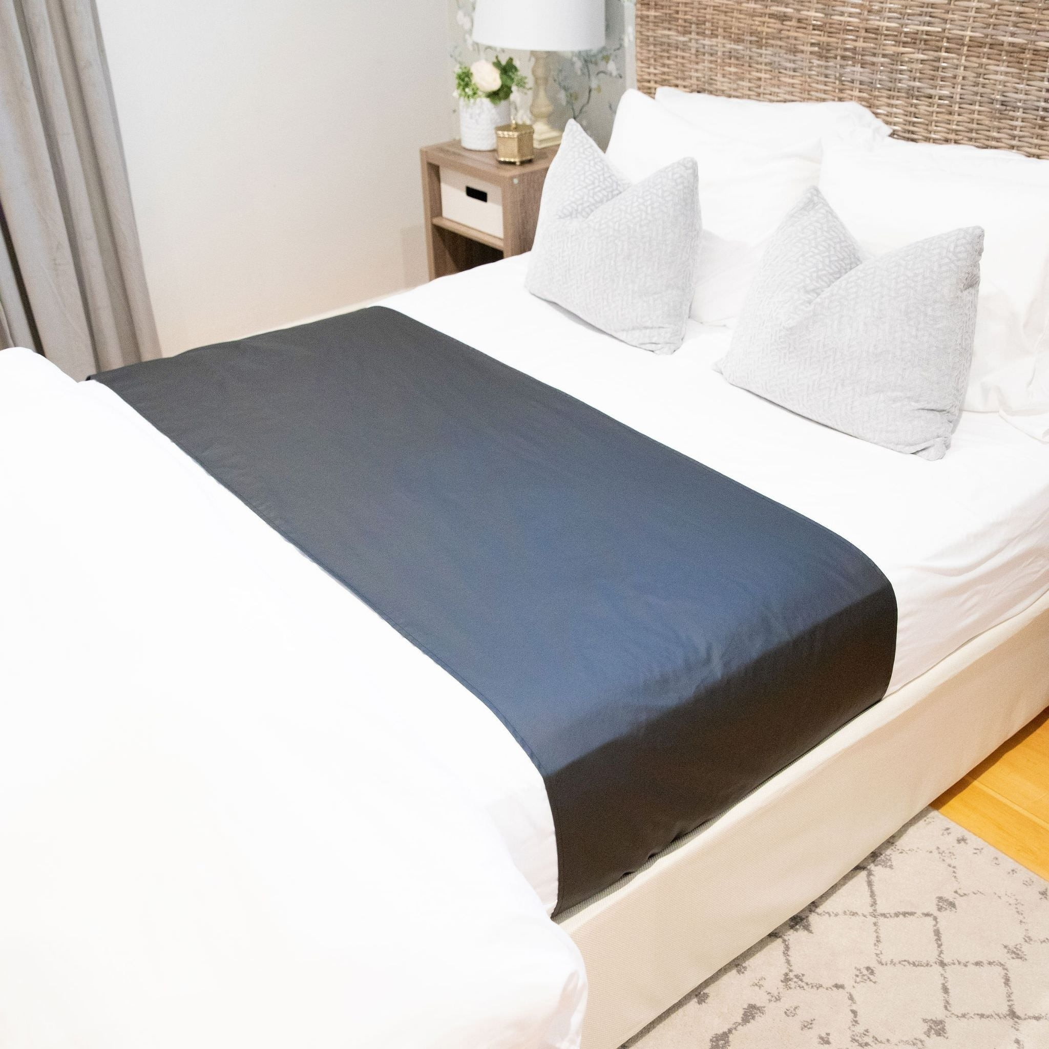 Sleep.Mat.On.Mattress.Horizontally